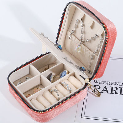 comprar Caixa de armazenamento de jóias de veludo para brincos de tamanho personalizado Necklace Ring Display Solution online manufacture