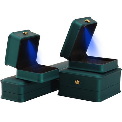 Caixa de jóias de luz LED para Custom Luxury Crown Jewelry Packaging Material de veludo de plástico