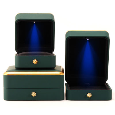 comprar Caixa de jóias LED verde quadrada para embalagens de luxo de colares e anéis personalizáveis online manufacture