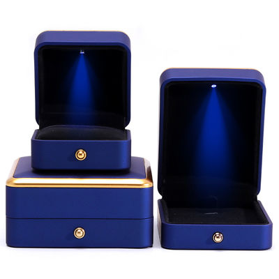 comprar Colar quadrado personalizado e anel caixa de jóias LED azul claro com estilo elegante de luxo online manufacture