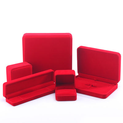 China Fabricação por atacado Luxo veludo vermelho Embalagem de jóias Caixa de jóias Custom high end Necklace Bracelet Earrings Ring Jewelry Box embalagem com logotipo