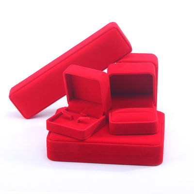 China Fabricação por atacado Luxo veludo vermelho Embalagem de jóias Caixa de jóias Custom high end Necklace Bracelet Earrings Ring Jewelry Box embalagem com logotipo