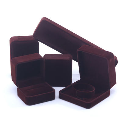 Tamanho personalizado Caixa de jóias de veludo marrom para colar Stud brincos Bracelet Packaging