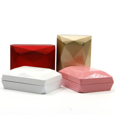 Hanhong Luxury Ring Box Logotipo personalizado PU plástico caixa de armazenamento de jóias brancas com luz LED