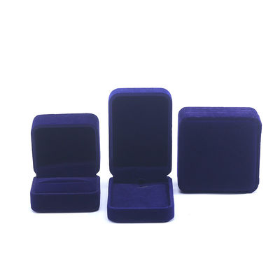 China Fabricação por atacado de alta qualidade Caixa de anel de colar feito à mão Caixa de jóias Embalagem Logotipo personalizado Luxo Quadrado Suede Veludo Azul Caixa de jóias