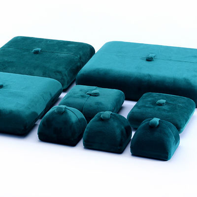 10*10*3cm Logotipo personalizado Caixa de jóias de luxo para brincos de veludo verde Embalagem
