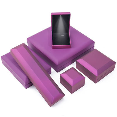 Custom Logo Rectangular Roxo LED caixa de jóias para e varejo em forma de retângulo