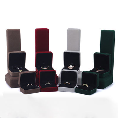 Logotipo Personalização Caixa de embalagem de jóias de veludo para bracelete de grau Anel de colar