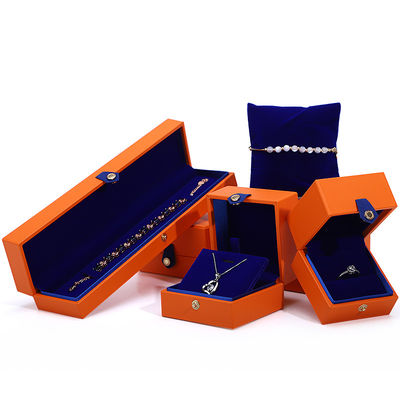 comprar Pacote de jóias personalizado Caixa de veludo com logotipo e serigrafia online manufacture