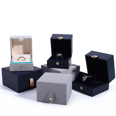 Pacote de jóias personalizado Caixa de veludo com logotipo e serigrafia