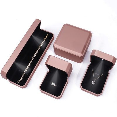 Embalagem de caixa de jóias de luxo LED personalizada para anéis colares pulseiras brincos brincos
