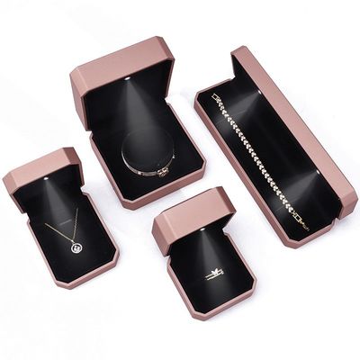 Embalagem de caixa de jóias de luxo LED personalizada para anéis colares pulseiras brincos brincos