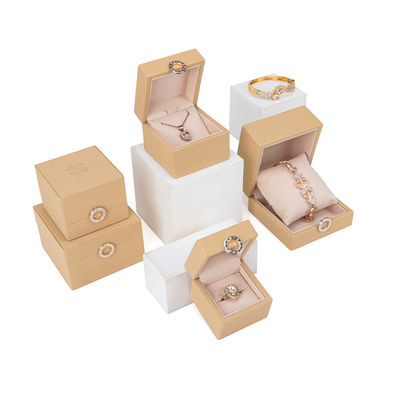 Pacote de jóias Hanhong Quatro-Leaf Clover Luxury PU Leather Ring Box com Logotipo Personalizado