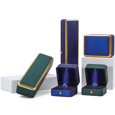 Organizador de caixa de jóias LED de corte de ouro personalizado para brincos de colar de brincos