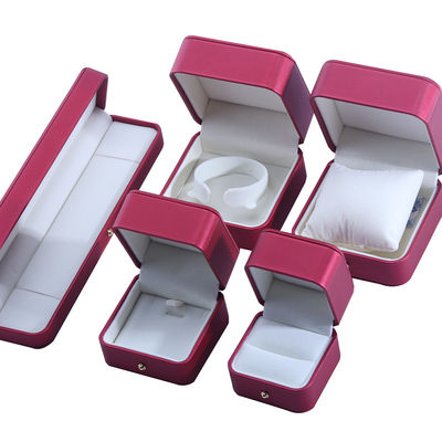 comprar Caixa de embalagem de jóias de couro PU vermelho personalizado Hanhong para brincos de colarinho de casamento online manufacture
