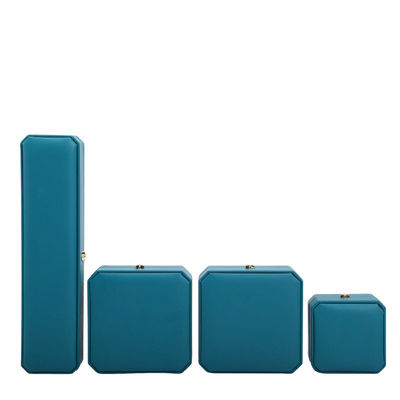 comprar Caixa de jóias de couro Cyan PU de forma de coroa Hanhong Ideal para pulseiras brincos e anéis online manufacture