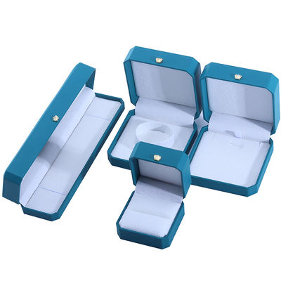 comprar Caixa de armazenamento de jóias personalizada em couro PU verde para pulseiras e brincos online manufacture