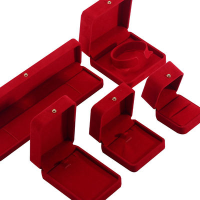 Caixa de embalagem de jóias de veludo vermelho para colar Bracelet Stud Earrings Ring Custom Logo