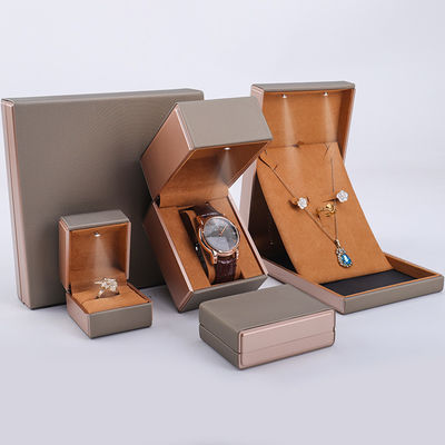 OEM PU Couro LED Caixa de jóias, Handy Quadrado Joias Luxury Packaging Box Set
