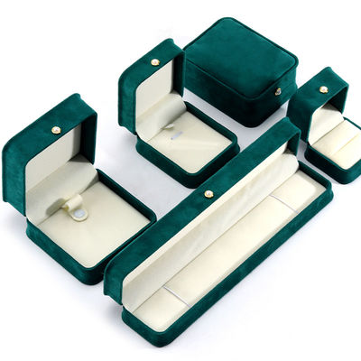 9*9*4.5cm Boxe de jóias de anel de veludo verde para embalagem de brincos personalizados