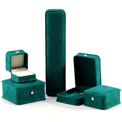 9*9*4.5cm Boxe de jóias de anel de veludo verde para embalagem de brincos personalizados