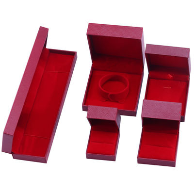 Fabricação por atacado Luxo Quadrado Caixa de jóias Personalizado Custom High End Colar Bracelet Brincos Anel conjunto de jóias Embalagem Papel de cartão flip vermelho Caixa de jóias com logotipo
