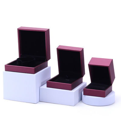 Caixa de embalagem de joias de veludo de luxo personalizada com couro PU roxo da Hanhong