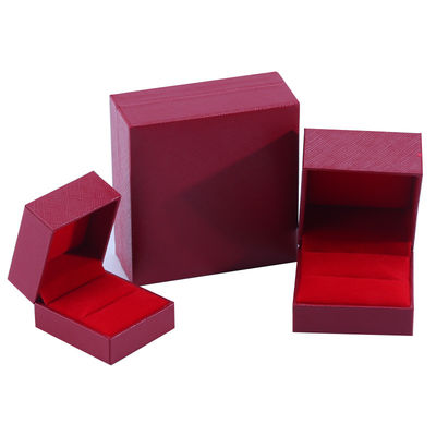 Fabricação por atacado Luxo Quadrado Caixa de jóias Personalizado Custom High End Colar Bracelet Brincos Anel conjunto de jóias Embalagem Papel de cartão flip vermelho Caixa de jóias com logotipo