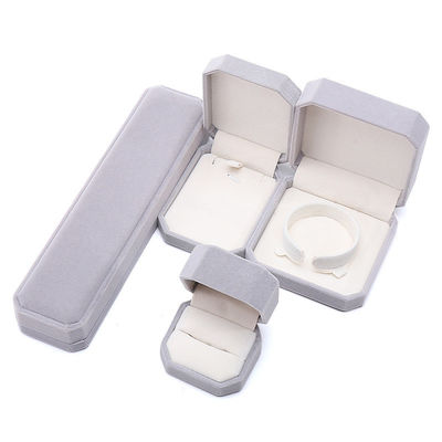 Elegante caixa de joias octogonal cinza feita à mão em veludo para colar, brincos, pulseira e anel