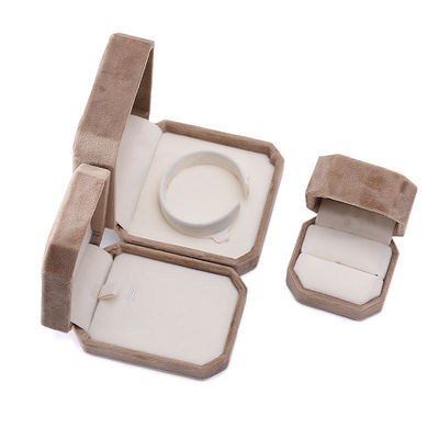 Elegante ouro feito à mão Octogonal Velvet Jewelry Box para Necklace Brincos Bracelet Ring
