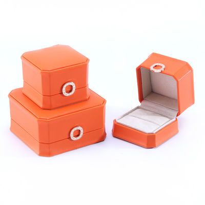 Caixa de embalagem de joias de couro PU laranja quadrada para pulseira de colarinho e anel de casamento