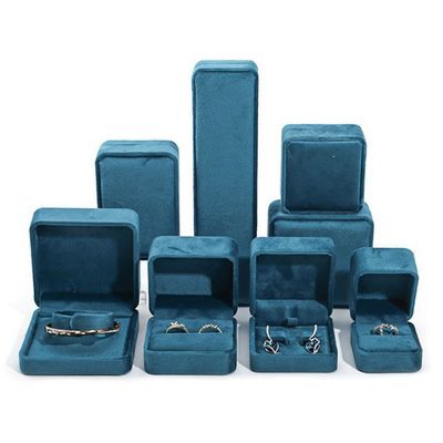 comprar Logotipo personalizado azul escuro elegante de veludo Joias de presente Caixas para embalagem de luxo online manufacture