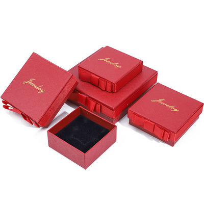 Logotipo personalizado Caixa de jóias de papel vermelho para brincos de colarinho Anel retângulo feito à mão
