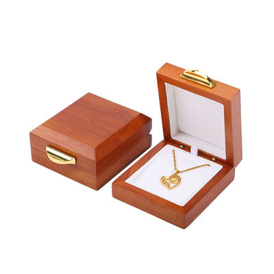 Rectângulo feito à mão Logotipo personalizado Caixa de jóias de madeira para pulseira Necklace Ring Set