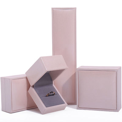 Pink Soft Touch Couro falso Jóias de luxo Armazenamento Embalagem Forro de veludo