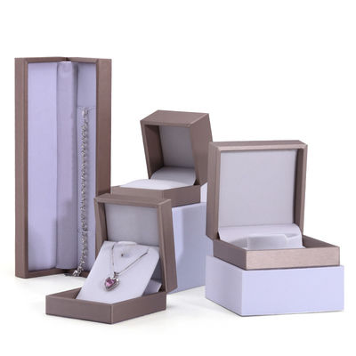 comprar Pincel Khaki acabamento de couro falso joias de luxo embalagem caixa conjunto revestimento de veludo online manufacture