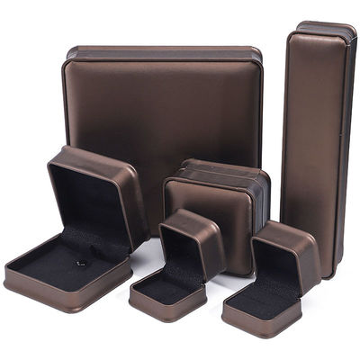 comprar Caixa de jóias de couro PU em forma de arco de café online manufacture