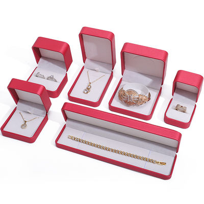 Noble Red PU Leather Luxury Jewelry Packaging Box Set com revestimento de veludo macio