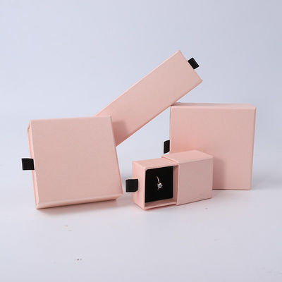 Fabricação por atacado Eco Amigável presente de alta qualidade Caixa de jóias Personalizado Anel personalizado Colar de orelha Pulseira Embalagem rosa Caixa de papel cartão Caixa de jóias com logotipo