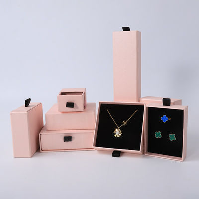 Fabricação por atacado Eco Amigável presente de alta qualidade Caixa de jóias Personalizado Anel personalizado Colar de orelha Pulseira Embalagem rosa Caixa de papel cartão Caixa de jóias com logotipo