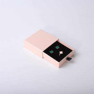 Fabricação por atacado Eco Amigável presente de alta qualidade Caixa de jóias Personalizado Anel personalizado Colar de orelha Pulseira Embalagem rosa Caixa de papel cartão Caixa de jóias com logotipo