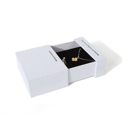 China fabricação por atacado de alta qualidade colarinho brincos pulseira caixa de anel embalagem de jóias personalizado personalizado cartão eco-friendly papel caixote branco caixa de jóias com logotipo