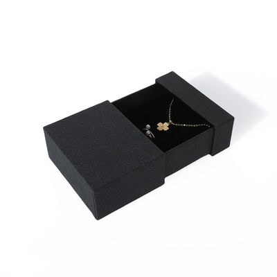 China fabricação por atacado de alta qualidade Colar Brinco Pulseira caixa de anel Embalagem de joias Personalizado Personalizado Ecológico Papelão Papel preto Gaveta Caixa de joias com logotipo