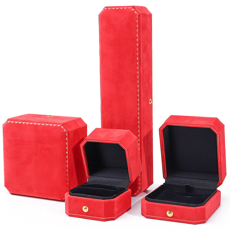 Logotipo personalizado Embalagem de jóias de veludo vermelho para brincos pendentes Pulseira Colar de anel