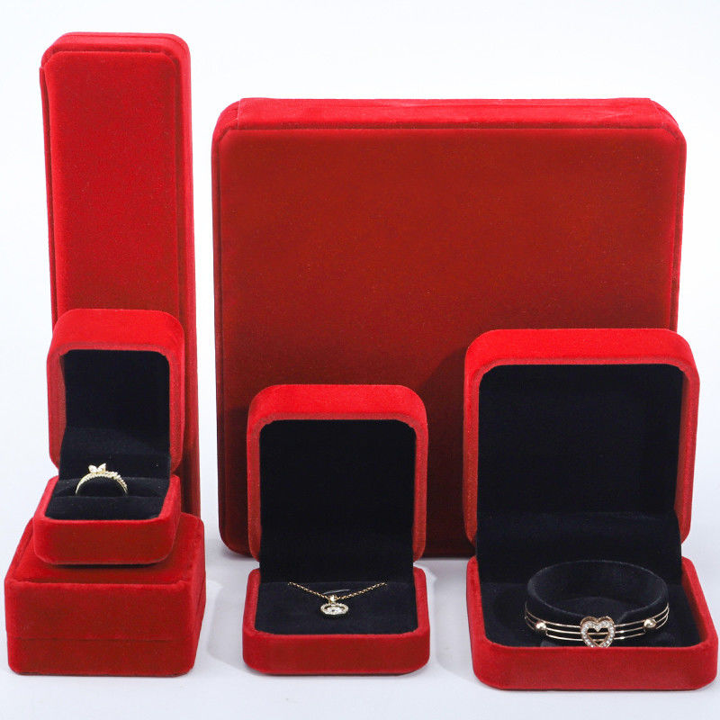 OEM ODM High End Velvet Jewelry Box logotipo personalizável de luxo Red Velvet Jewelry Box