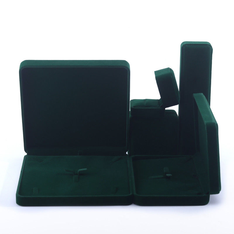 China Fabricação por atacado de alta qualidade Caixa de anel de colar de mão Caixa de jóias Embalagem Logotipo personalizado Luxo Quadrado Suede Veludo Verde Escuro Caixa de jóias