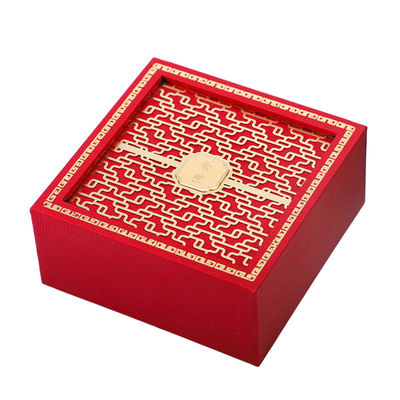 Logotipo do cliente Estilo chinês Pulseira vermelha Caixa de embalagem para presente festivo de férias
